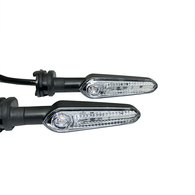 MT07 MT09 LEDウインカーライト オートバイ用方向 - Badminton Flash のレビューと価格
